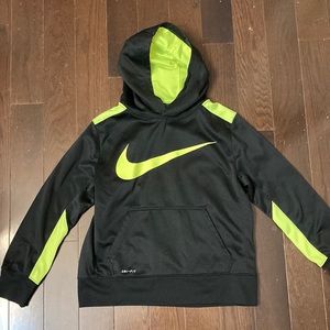Kids Nike hoodie size M